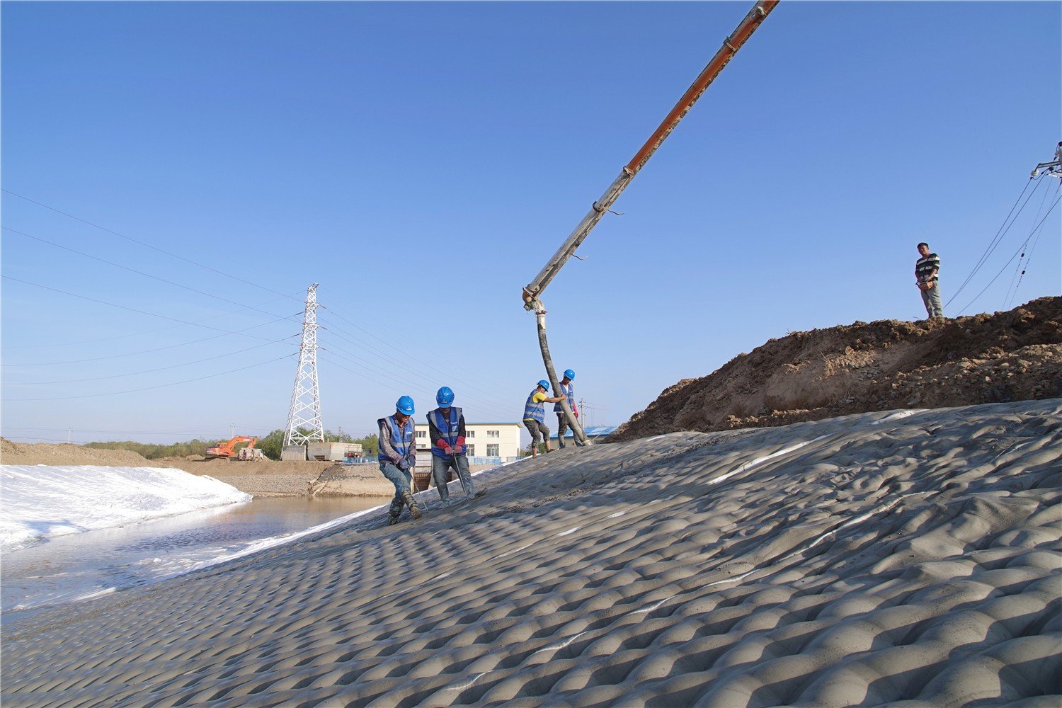 Filter Point Concrete Mattress Embankment Installation levee overtopping protection vegetated concrete mattress field deployment