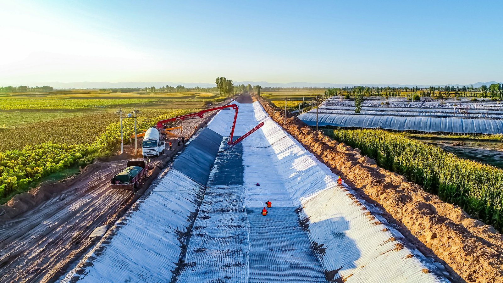 filter point concrete mattress irrigation canal lining with geotextile underliner