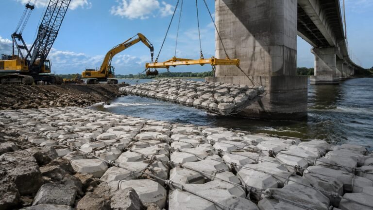 bridge scour protection mattress | HydroBase